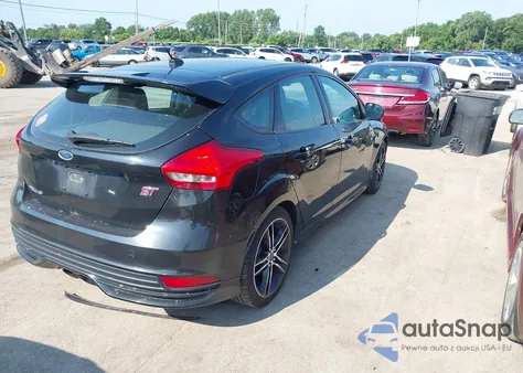 2015 Ford Focus St z USA, uszkodzony, nr VIN 1FADP3L97FL267612